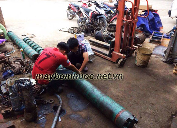 Nguyên nhân máy bơm chìm giếng khoan không lên nước