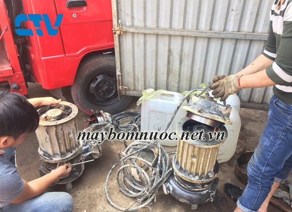 Dịch vụ sửa máy bơm chìm nước thải tại Xưởng Cường Thịnh Vương