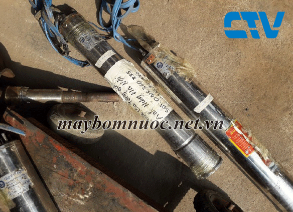 Sửa máy bơm giếng khoan đang hoạt động bình thường nhưng không lên nước