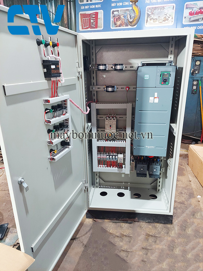 Thiết kế, lắp đặt tủ điện điều khiển cụm bơm công nghiệp 55Kw bằng biến tần